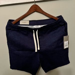 Men’s Navy Goodfellow shorts